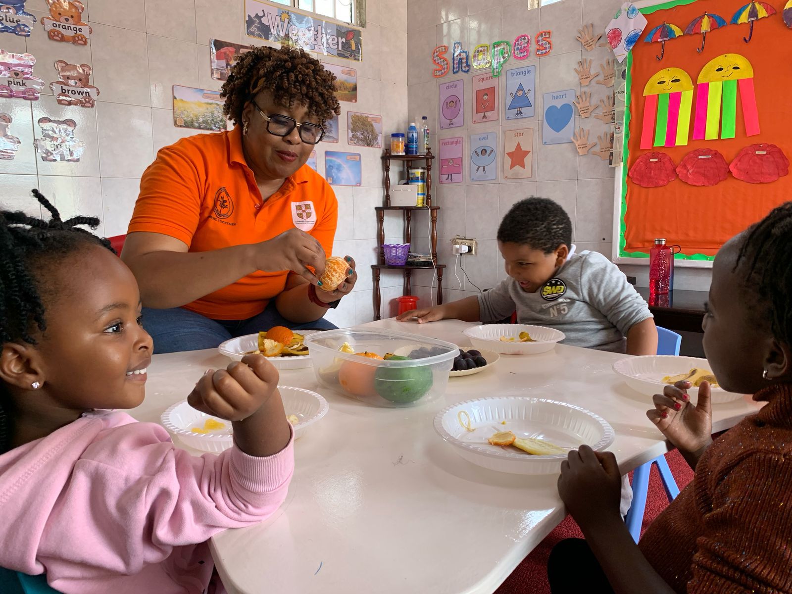 Montessori and Cambridge Early Years education in Kenya – Leeds International School Kitale